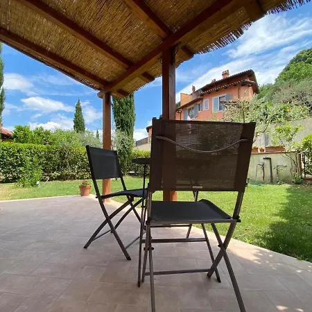 La Casetta Nel Giardino Apartment