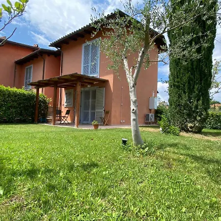 Apartment La Casetta Nel Giardino Cetona