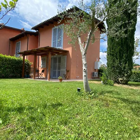 Apartment La Casetta Nel Giardino Cetona